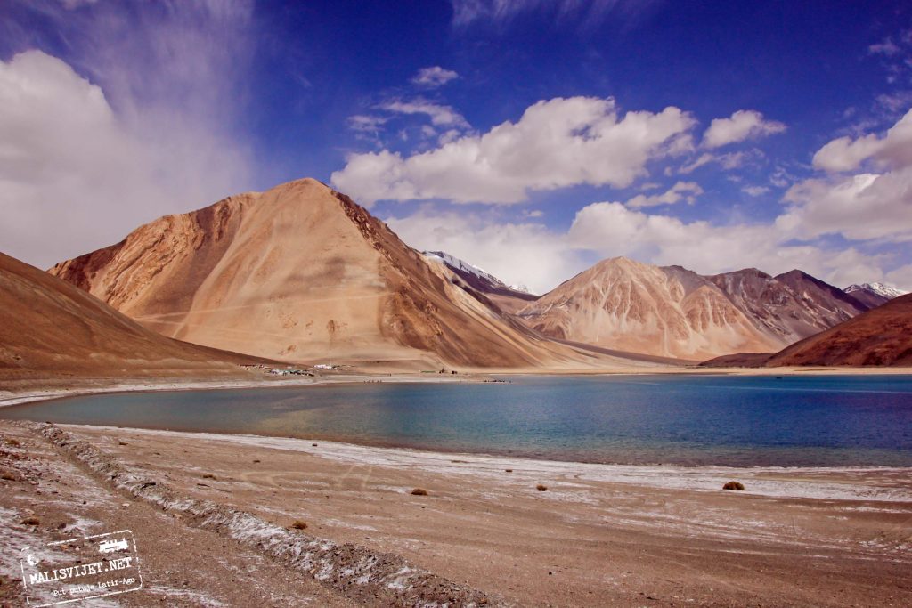 Jezero Pangong Tso velika